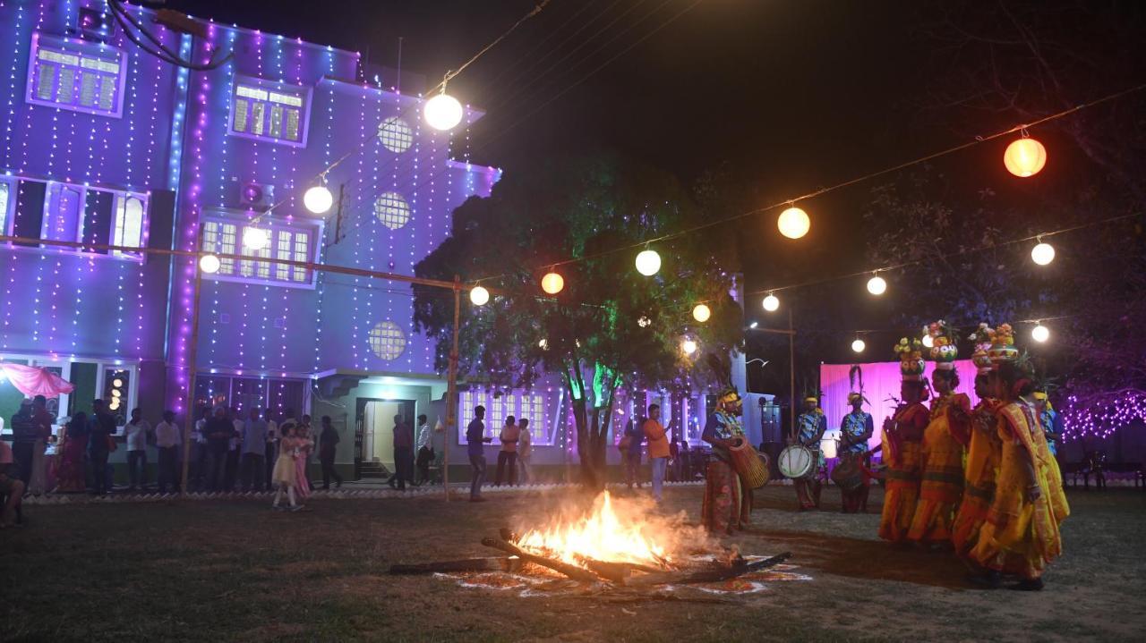 Jhargram Eshani Hotels&Guest House Exterior foto